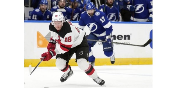 New Jersey Devils 5-2 Tampa Bay Lightning, første NHL-hattrick til Jesper Bratt