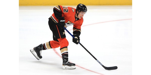 Sonny Milano scoret et sjokkerende mål for Anaheim Ducks