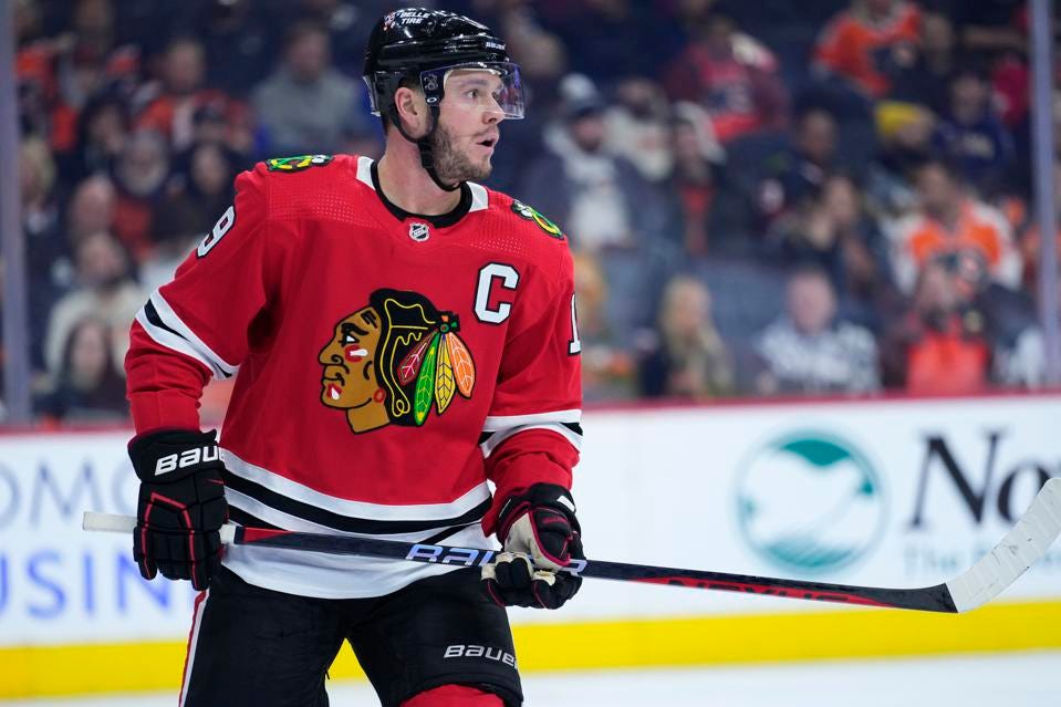 Hat-trick av Kane, 4 poeng av Domi, Blackhawks vinner mot Toronto Maple Leafs